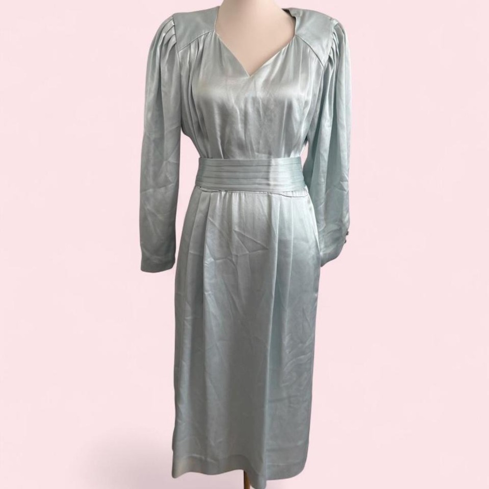 Vintage Liz Claiborne Silver Blue Satin Midi Dress with Belt & Shoulder Pads 8